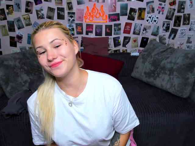 Ulya11Cutex webcam