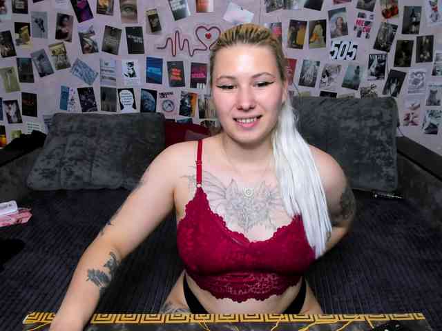 Ulya11Cutex webcam