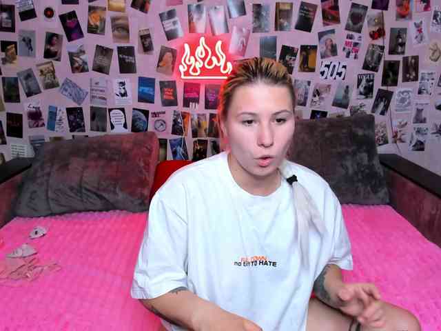 Ulya11Cutex webcam