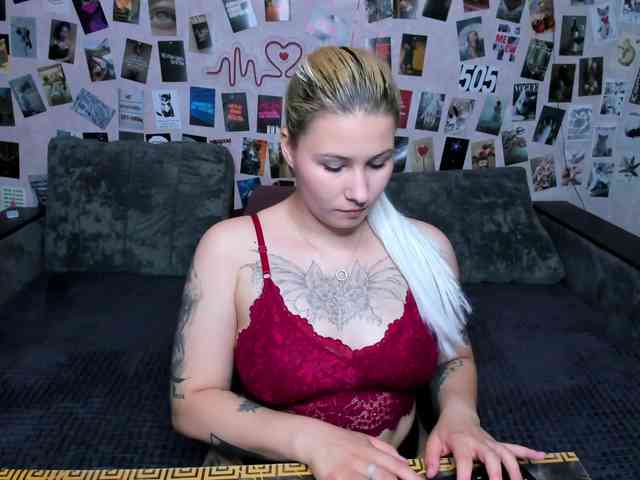 Ulya11Cutex webcam