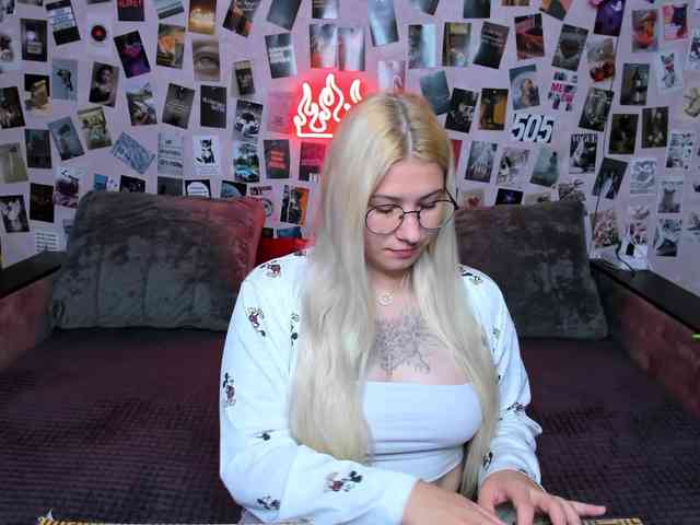 Ulya11Cutex webcam