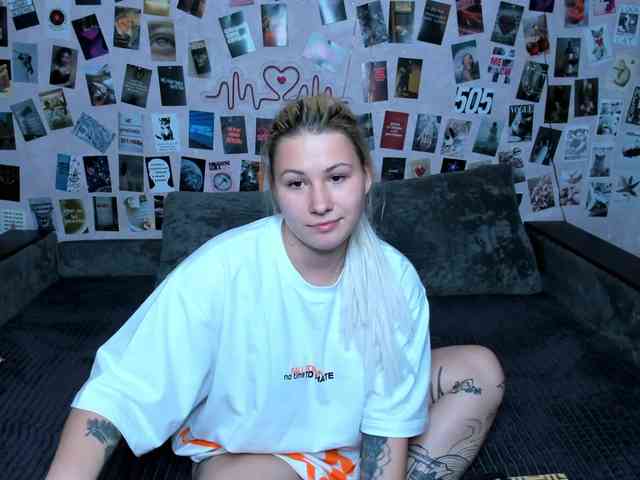 Ulya11Cutex webcam