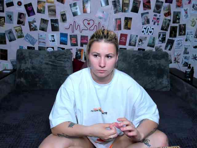 Ulya11Cutex webcam