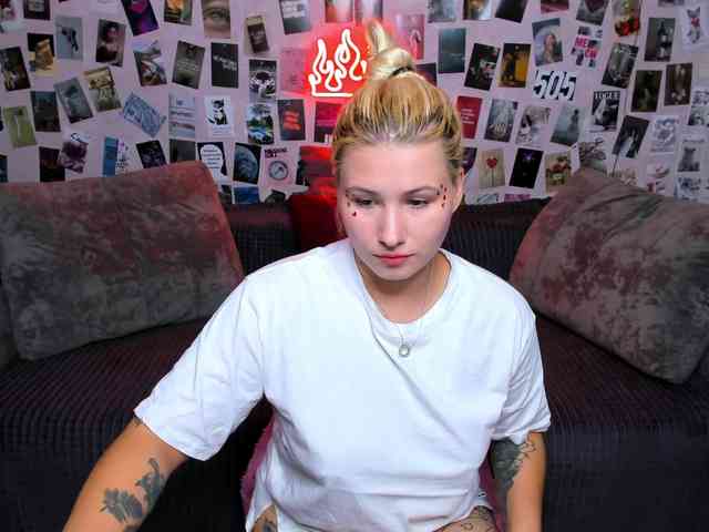 Ulya11Cutex webcam