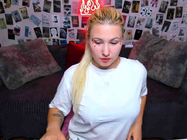 Ulya11Cutex webcam