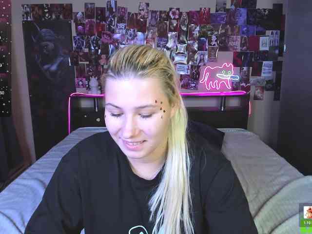 Ulya11Cutex Live Webcam on BongaCams