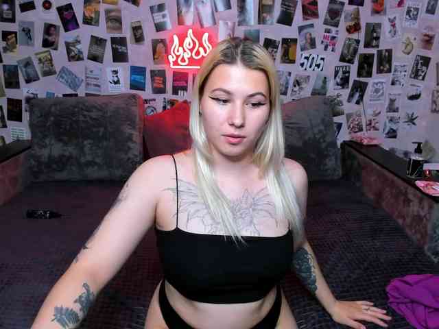 Ulya11Cutex webcam