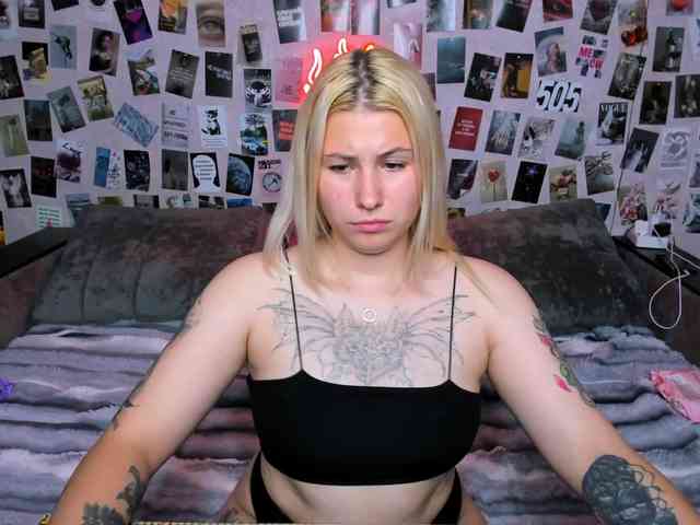 Ulya11Cutex webcam