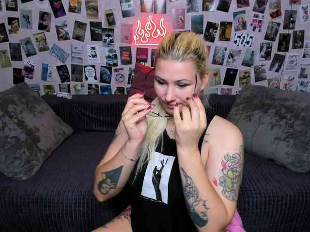 Ulya11Cutex webcam