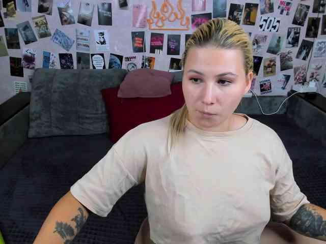 Ulya11Cutex webcam