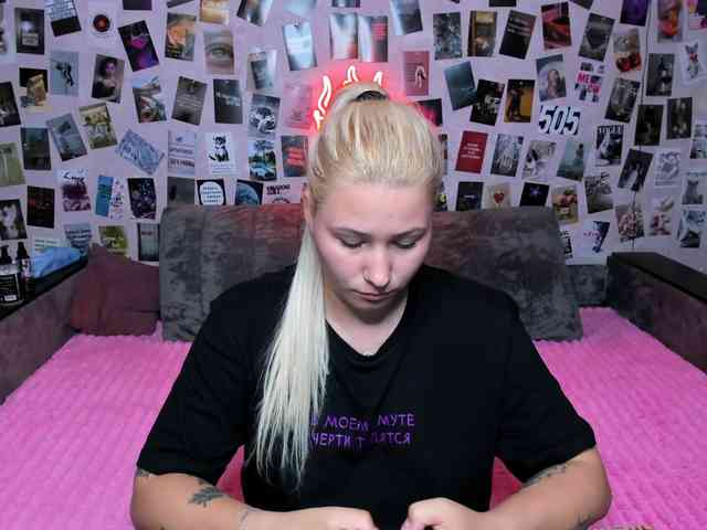 Ulya11Cutex webcam
