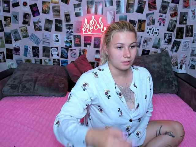 Ulya11Cutex webcam