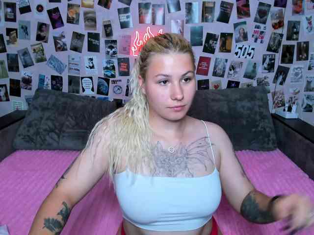 Ulya11Cutex webcam