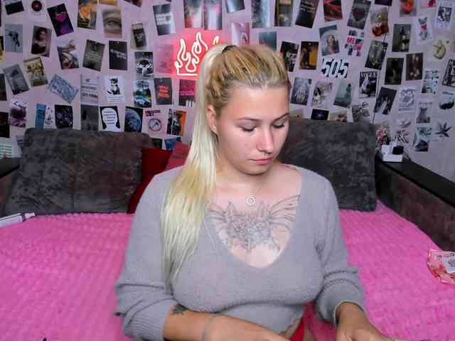 Ulya11Cutex webcam