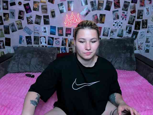 Ulya11Cutex webcam