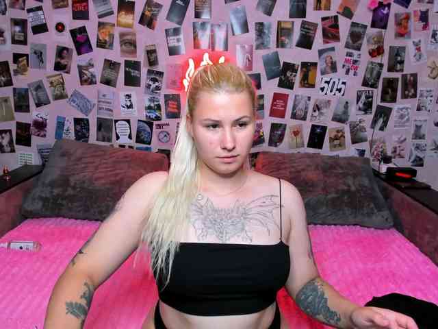 Ulya11Cutex webcam