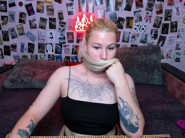 Ulya11Cutex webcam