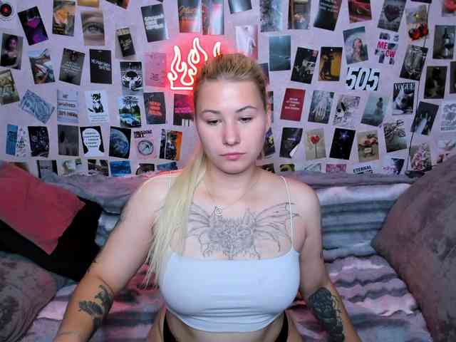 Ulya11Cutex webcam