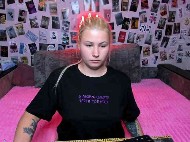 Ulya11Cutex webcam