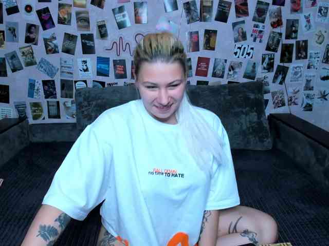 Ulya11Cutex webcam