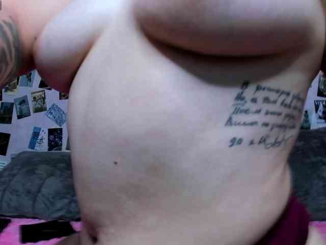 Ulya11Cutex webcam
