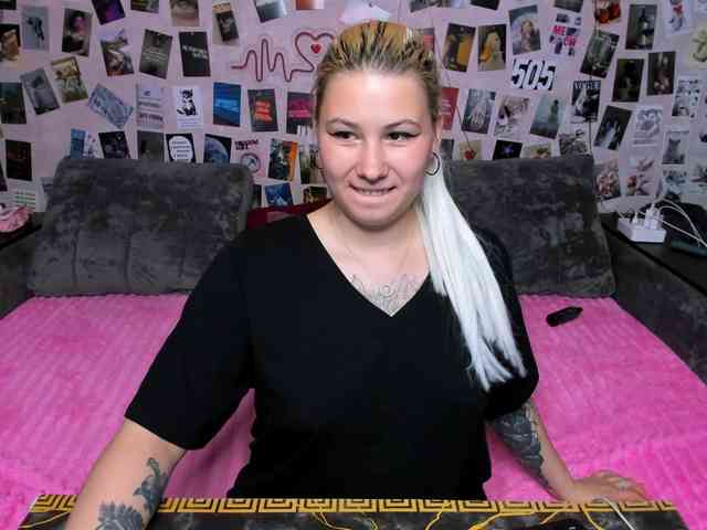 Ulya11Cutex webcam