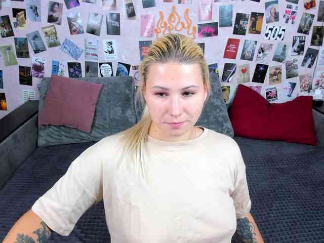 Ulya11Cutex webcam