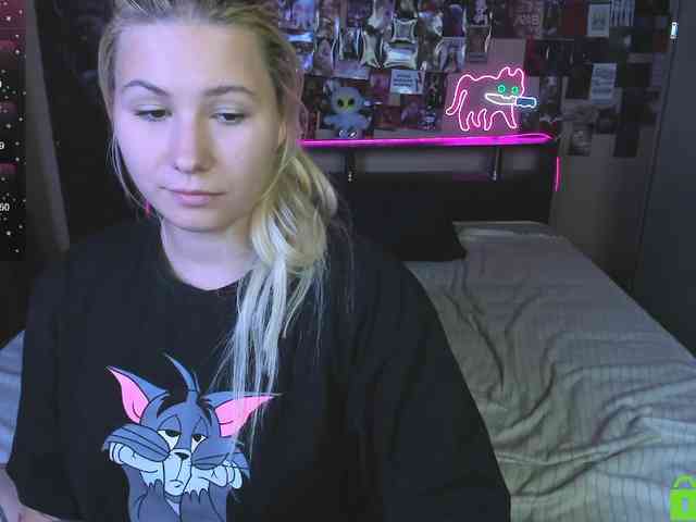 Ulya11Cutex webcam