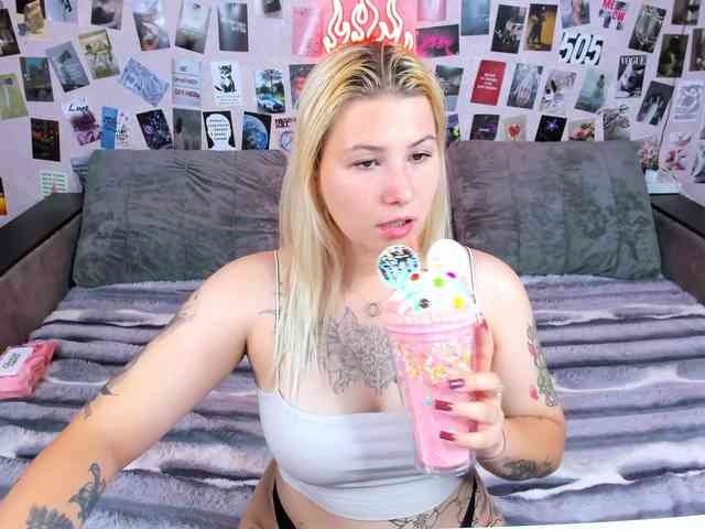 Ulya11Cutex webcam