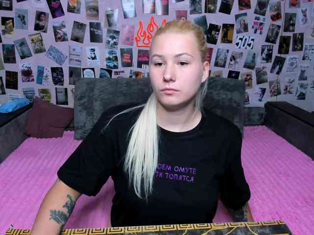 Ulya11Cutex webcam