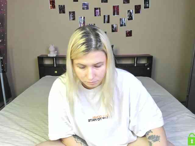 Ulya11Cutex webcam