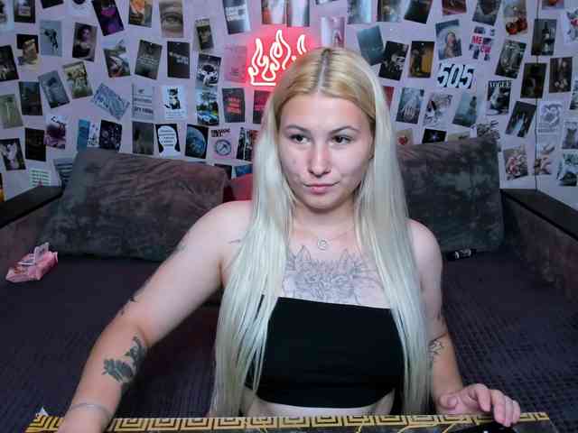 Ulya11Cutex webcam