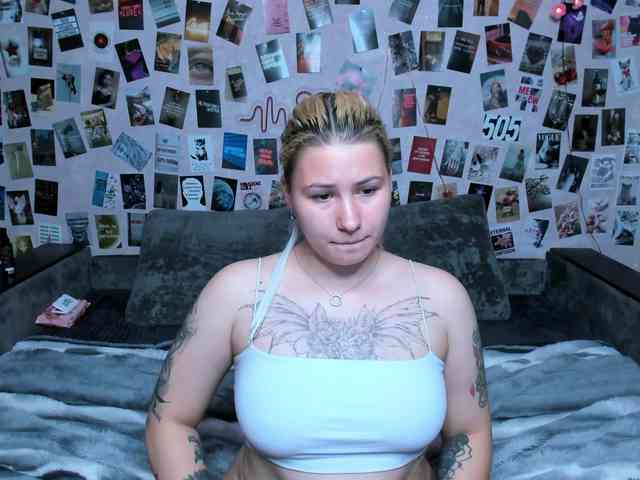 Ulya11Cutex webcam