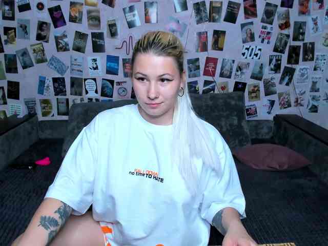 Ulya11Cutex webcam