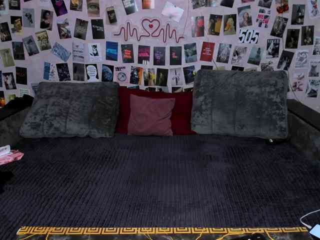 Ulya11Cutex webcam