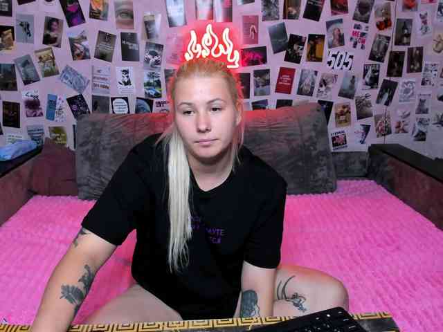 Ulya11Cutex webcam
