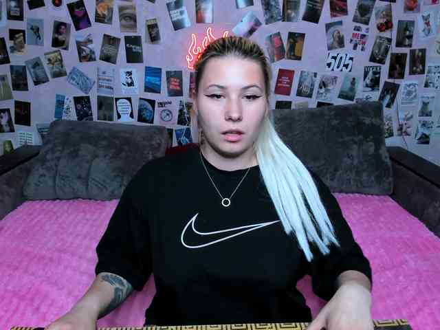 Ulya11Cutex webcam