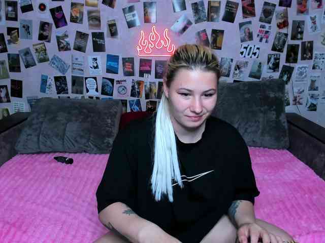 Ulya11Cutex webcam