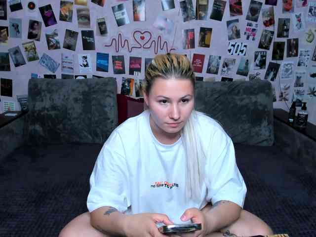 Ulya11Cutex webcam
