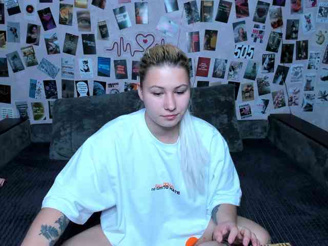 Ulya11Cutex webcam