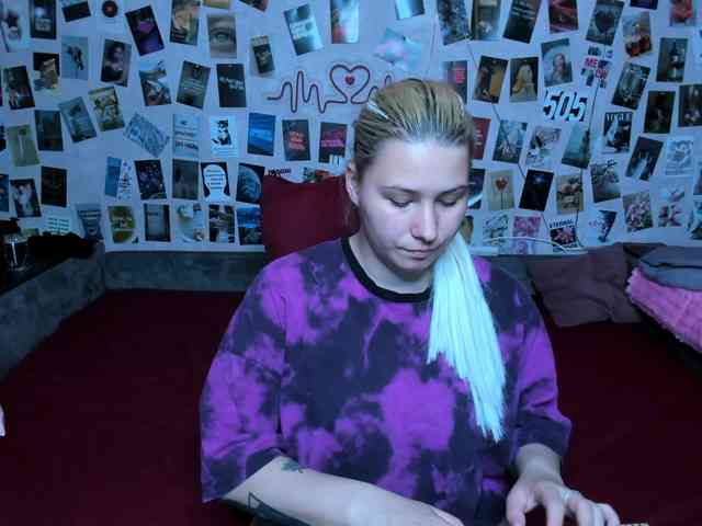 Ulya11Cutex webcam