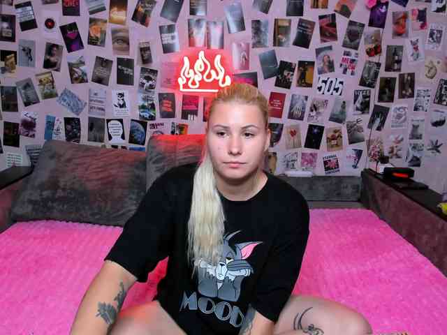Ulya11Cutex webcam