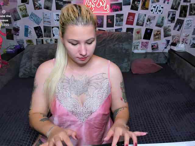 Ulya11Cutex webcam