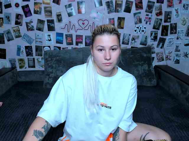 Ulya11Cutex webcam