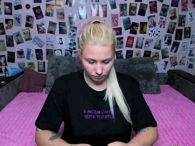 Ulya11Cutex webcam