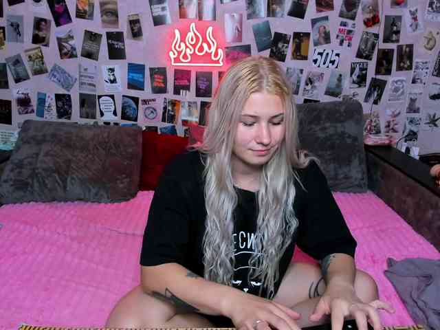 Ulya11Cutex webcam