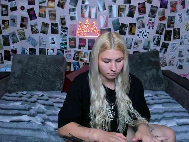 Ulya11Cutex webcam