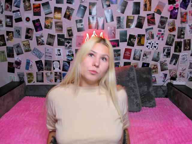 Ulya11Cutex webcam