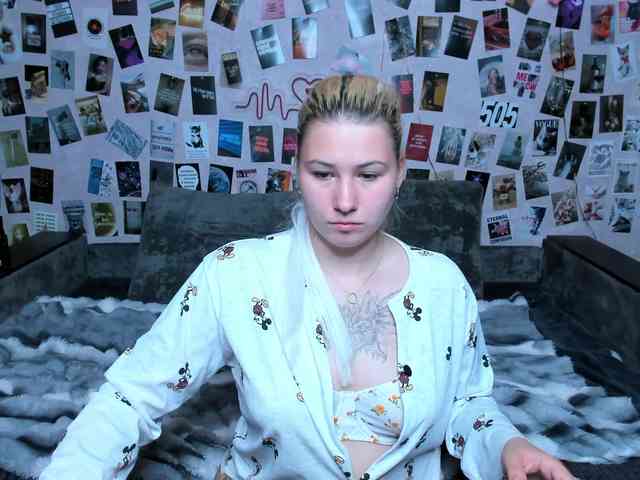 Ulya11Cutex webcam