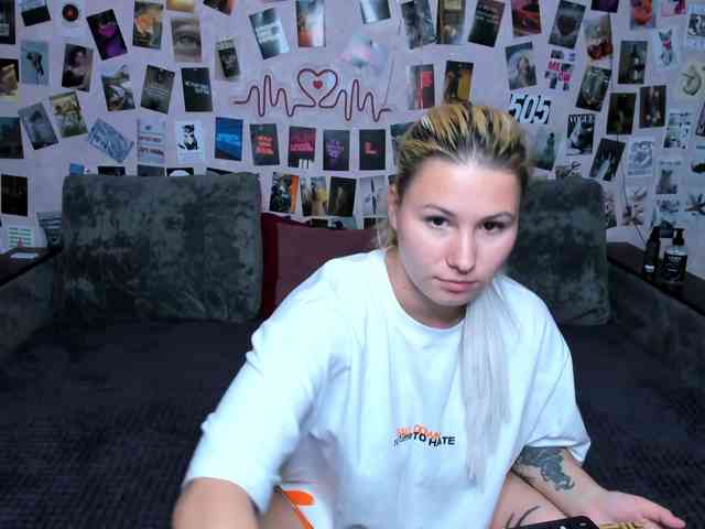 Ulya11Cutex webcam